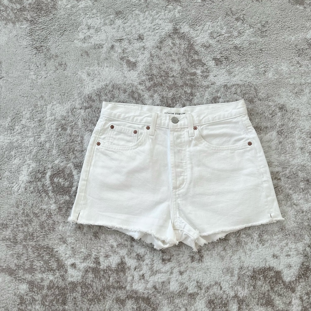 Sold Aritzia denim forum Yoko high rise shorts